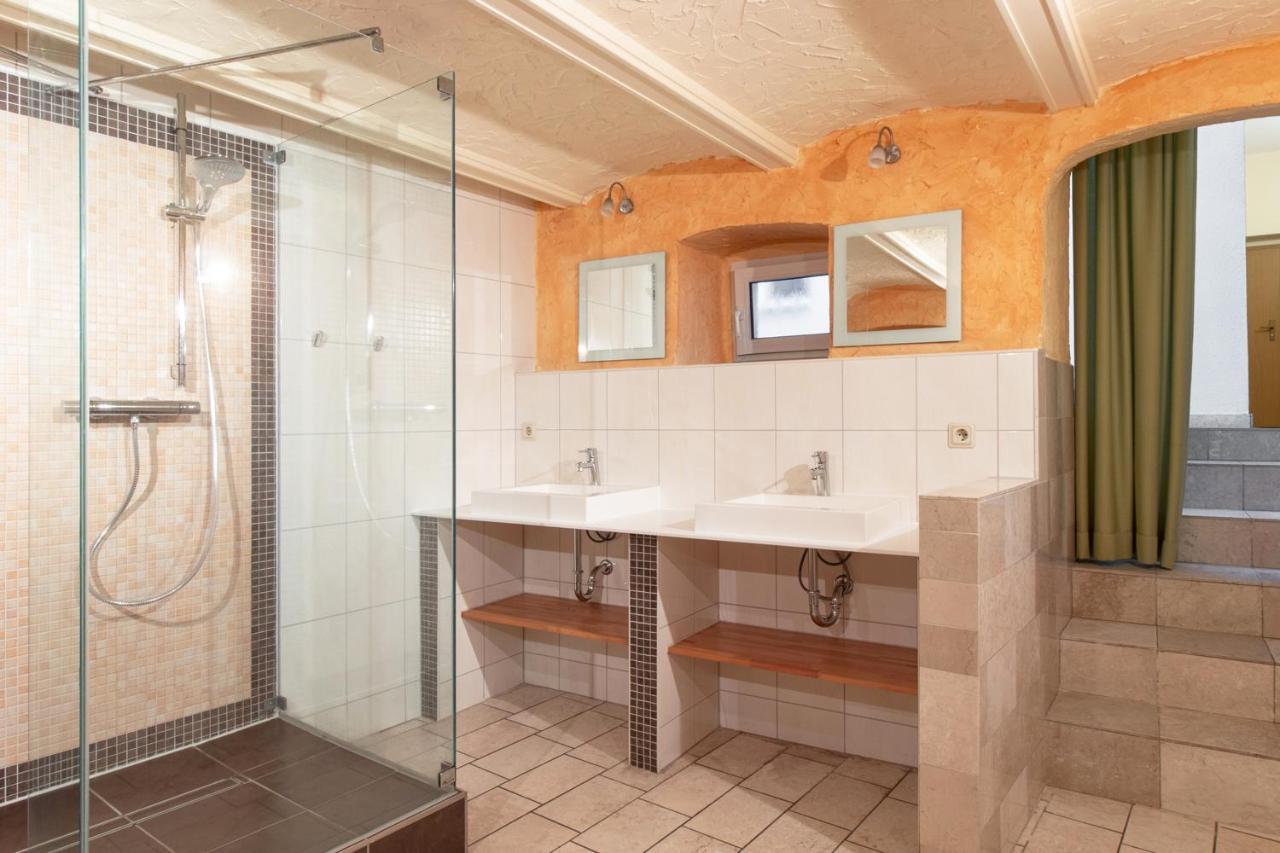 Salon Am Schlossberg 奎德林堡 外观 照片