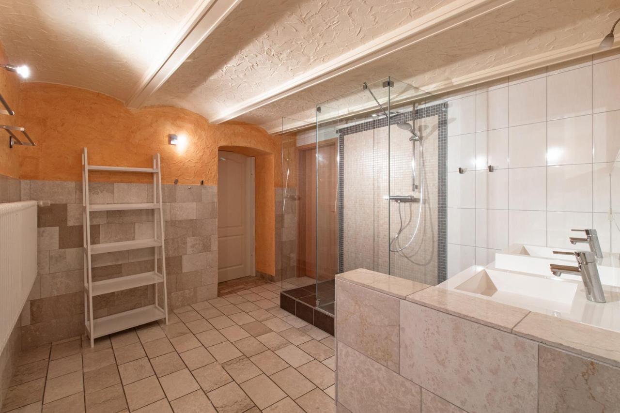Salon Am Schlossberg 奎德林堡 外观 照片